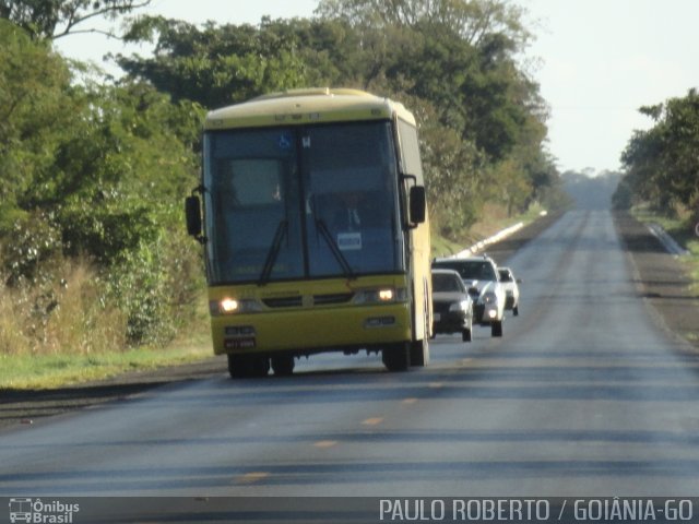 Viação Itapemirim 45255 na cidade de Flores de Goiás, Goiás, Brasil, por Paulo Roberto de Morais Amorim. ID da foto: 4725645.