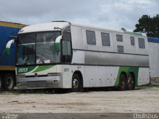 Motorhomes 2013 na cidade de Curitiba, Paraná, Brasil, por Paulo Roberto Chulis. ID da foto: 4725356.