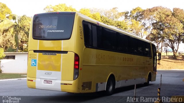 Viação Itapemirim 45807 na cidade de Taubaté, São Paulo, Brasil, por Alex Ramos Ribeiro. Número da foto: #4750616.