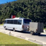 Ônibus Particulares 2106 na cidade de Teresópolis, Rio de Janeiro, Brasil, por Thiago Silva. Número da foto: #4748361.