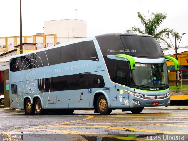 Viação Garcia 8921 na cidade de Londrina, Paraná, Brasil, por Lucas Oliveira . Número da foto: #4758316.