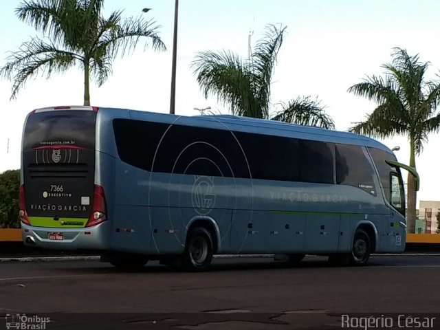 Viação Garcia 7366 na cidade de Londrina, Paraná, Brasil, por Rogério César. Número da foto: #4761172.