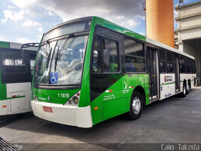 Viação Santa Brígida 1 1819 na cidade de São Paulo, São Paulo, Brasil, por Caio  Takeda. Número da foto: #4762445.