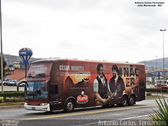 César Menotti e Fabiano 4097 na cidade de João Monlevade, Minas Gerais, Brasil, por Antonio Carlos Fernandes. Número da foto: #4762347.