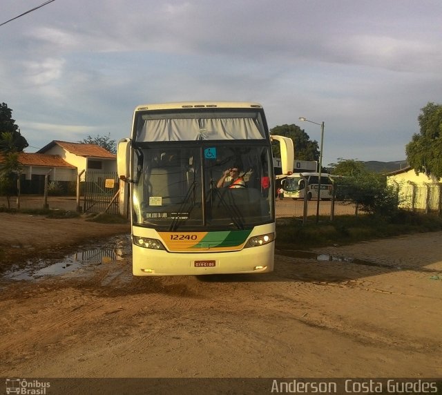 Empresa Gontijo de Transportes 12240 na cidade de Janaúba, Minas Gerais, Brasil, por Anderson  Costa Guedes. ID da foto: 4765037.