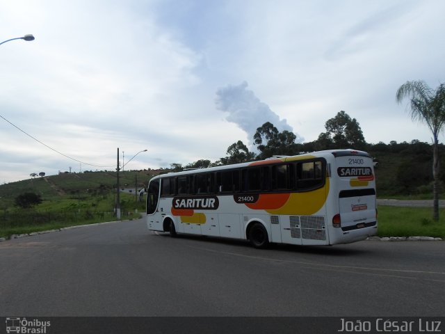 Saritur - Santa Rita Transporte Urbano e Rodoviário 21400 na cidade de Oliveira, Minas Gerais, Brasil, por João César Luz. Número da foto: #4764903.