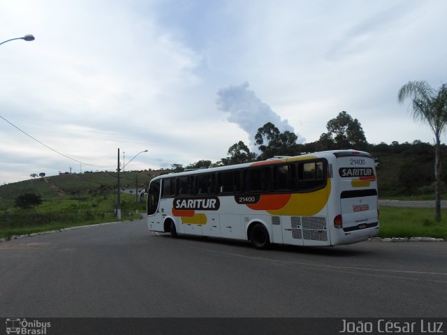 Saritur - Santa Rita Transporte Urbano e Rodoviário 21400 na cidade de Oliveira, Minas Gerais, Brasil, por João César Luz. ID da foto: 4764903.