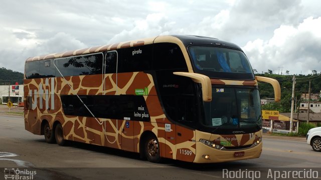 UTIL - União Transporte Interestadual de Luxo 11509 na cidade de Conselheiro Lafaiete, Minas Gerais, Brasil, por Rodrigo  Aparecido. Número da foto: #4764616.