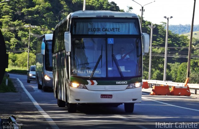 Empresa Gontijo de Transportes 11680 na cidade de Três Rios, Rio de Janeiro, Brasil, por Heloir Calvete. ID da foto: 4766978.