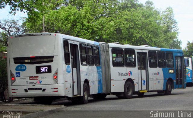 Vereda Transporte Ltda. 13128 na cidade de Vila Velha, Espírito Santo, Brasil, por Saimom  Lima. ID da foto: 4770524.