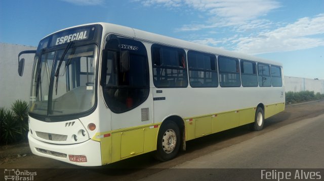 Transportes Santa Maria 39 na cidade de Pelotas, Rio Grande do Sul, Brasil, por Felipe Alves. Número da foto: #4772888.