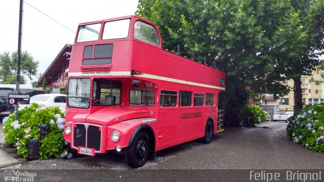 London Transport RM1571 na cidade de Canela, Rio Grande do Sul, Brasil, por Felipe  Brignol. ID da foto: 4772854.