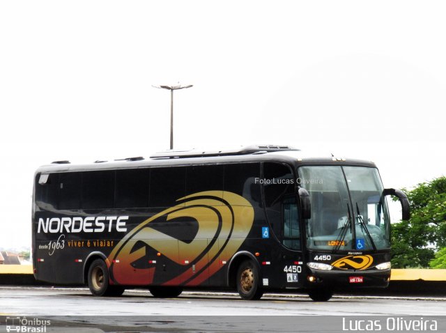 Expresso Nordeste 4450 na cidade de Londrina, Paraná, Brasil, por Lucas Oliveira . Número da foto: #4727746.