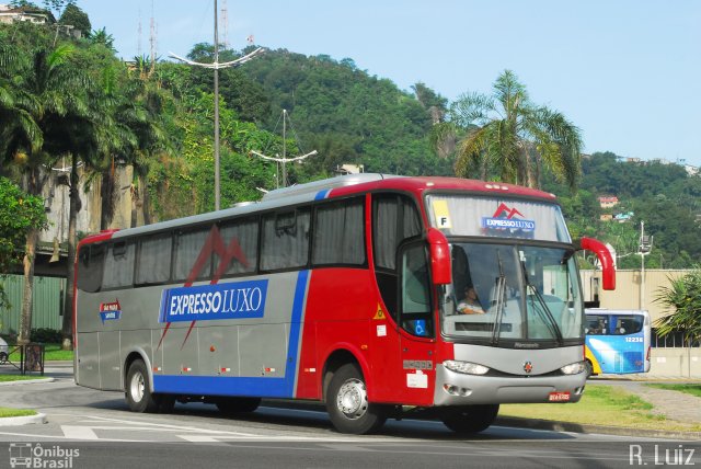 Expresso Luxo 8007 na cidade de Santos, São Paulo, Brasil, por Ricardo Luiz. ID da foto: 4729504.