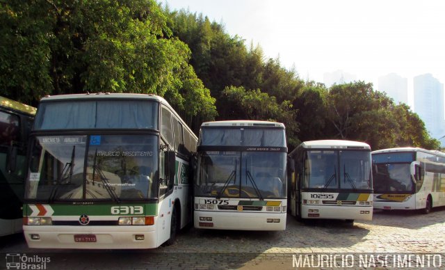 Empresa Gontijo de Transportes 10255 na cidade de Belo Horizonte, Minas Gerais, Brasil, por Maurício Nascimento. Número da foto: #4775636.