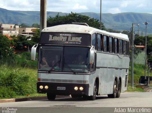 Ônibus Particulares 9154 na cidade de Belo Horizonte, Minas Gerais, Brasil, por Adão Raimundo Marcelino. ID da foto: 4778052.