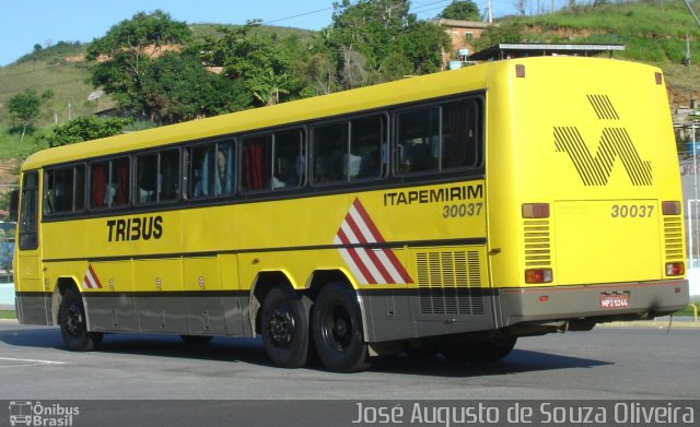 Viação Itapemirim 30037 na cidade de Barra do Piraí, Rio de Janeiro, Brasil, por José Augusto de Souza Oliveira. Número da foto: #4776833.