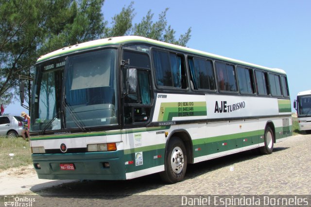 A.J.E. Viagens e Turismo 357 na cidade de Tramandaí, Rio Grande do Sul, Brasil, por Daniel Espindola Dorneles. Número da foto: #4777087.