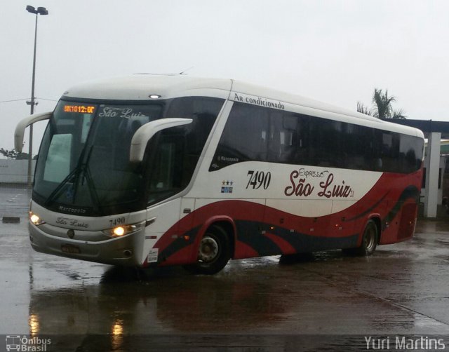 Expresso São Luiz 7490 na cidade de Goiânia, Goiás, Brasil, por Yuri Martins. Número da foto: #4783240.