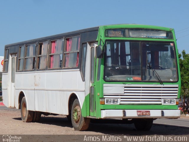 Ônibus Particulares 8092 na cidade de Solonópole, Ceará, Brasil, por Amós  Mattos. ID da foto: 4783320.