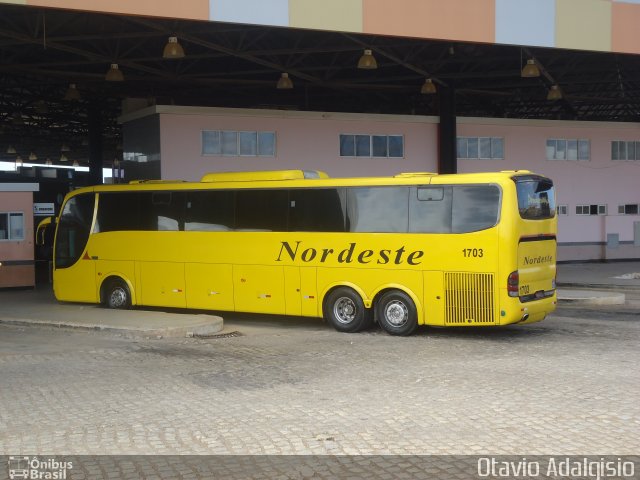 Viação Nordeste 1703 na cidade de Mossoró, Rio Grande do Norte, Brasil, por Otavio Adalgisio. Número da foto: #4782416.