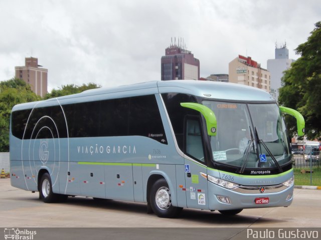 Viação Garcia 7636 na cidade de Curitiba, Paraná, Brasil, por Paulo Gustavo. Número da foto: #4785307.