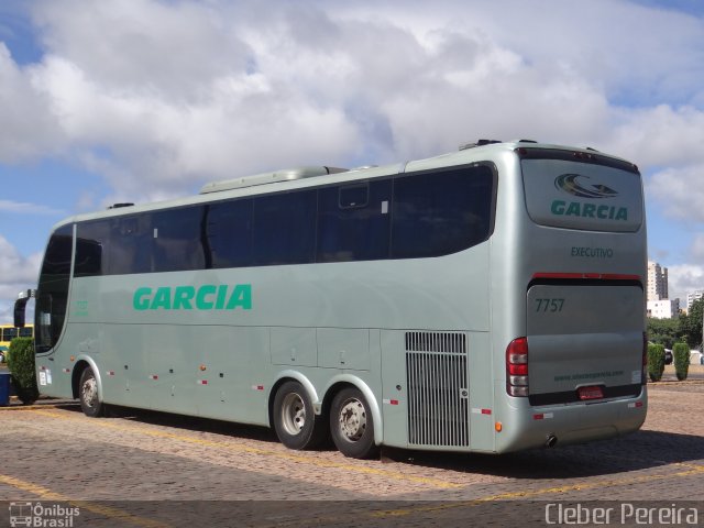 Viação Garcia 7757 na cidade de Londrina, Paraná, Brasil, por Cleber Luiz Pereira. ID da foto: 4790372.