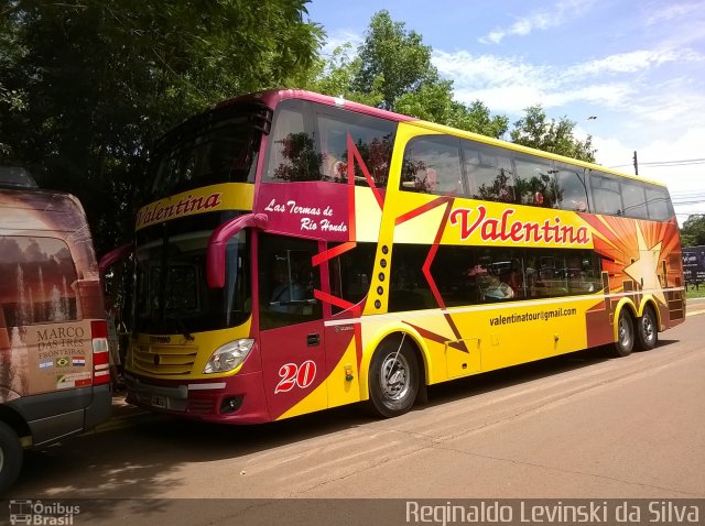 Valentina 20 na cidade de Foz do Iguaçu, Paraná, Brasil, por Reginaldo Levinski da Silva. Número da foto: #4792961.