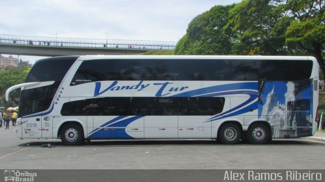 Vandy Tur Turismo & Viagens 2016 na cidade de Aparecida, São Paulo, Brasil, por Alex Ramos Ribeiro. Número da foto: #4797308.