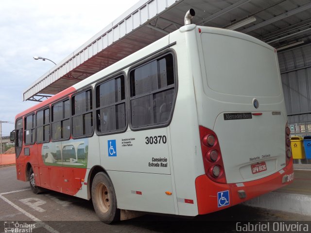 Expresso Luziense > Territorial Com. Part. e Empreendimentos 30370 na cidade de Belo Horizonte, Minas Gerais, Brasil, por Gabriel Oliveira. Número da foto: #4799257.