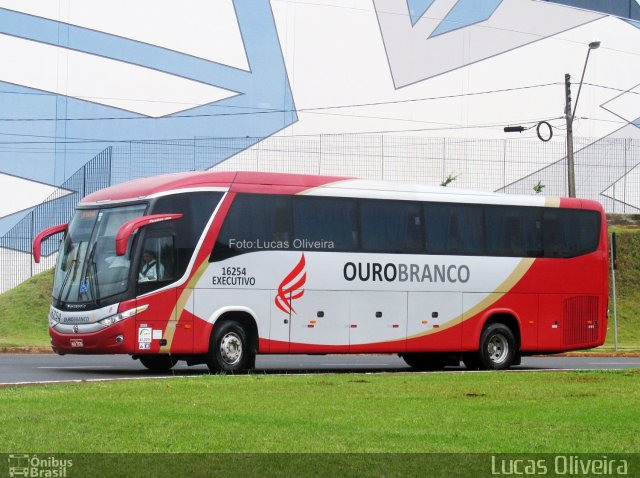 Viação Ouro Branco 16254 na cidade de Londrina, Paraná, Brasil, por Lucas Oliveira . Número da foto: #4798494.