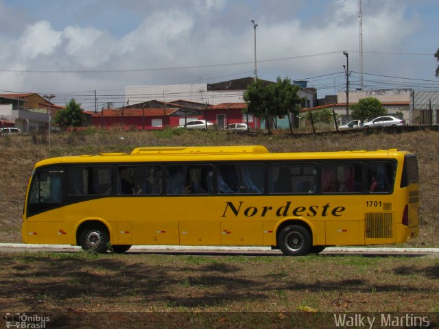 Viação Nordeste 1701 na cidade de Natal, Rio Grande do Norte, Brasil, por Walky Martins Nascimento. ID da foto: 4734742.