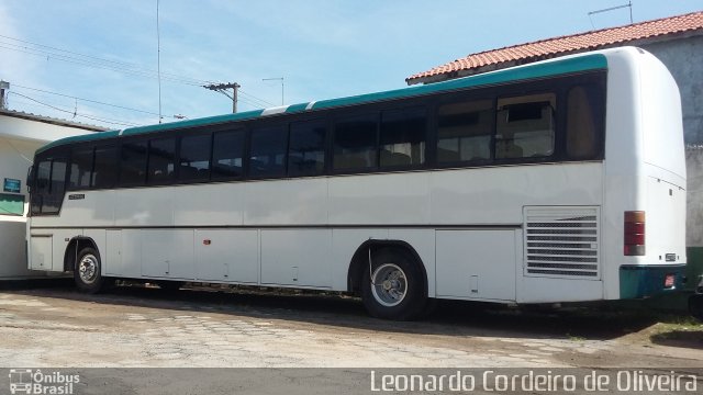 Transportadora Turística Monte Serrat 356 na cidade de Ferraz de Vasconcelos, São Paulo, Brasil, por Eduardo de Oliveira. ID da foto: 4739541.