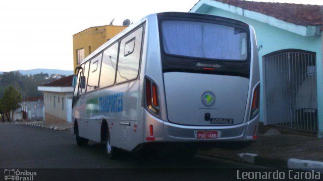 Nacional Transportes 1496 na cidade de Guaxupé, Minas Gerais, Brasil, por Leonardo Carola. Número da foto: #4741749.