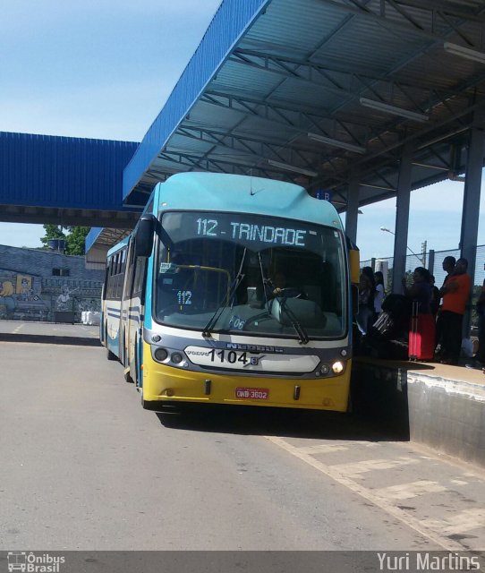 Metrobus 1104 na cidade de Goiânia, Goiás, Brasil, por Yuri Martins. Número da foto: #4745579.
