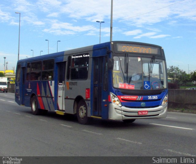 Real Transportes Metropolitanos 35.065 na cidade de São Paulo, São Paulo, Brasil, por Saimom  Lima. Número da foto: #4746963.