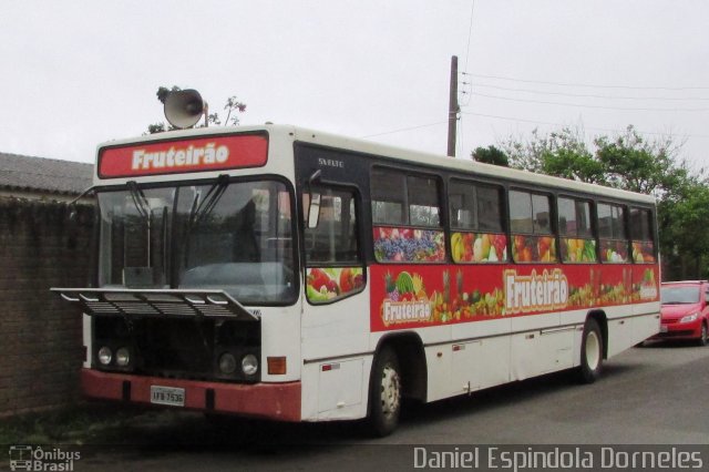 Ônibus Particulares  na cidade de Tramandaí, Rio Grande do Sul, Brasil, por Daniel Espindola Dorneles. Número da foto: #5408664.