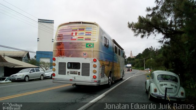 Paula Santos 9009 na cidade de Blumenau, Santa Catarina, Brasil, por Jonatan Eduardo Jurk Ramos. Número da foto: #5410845.