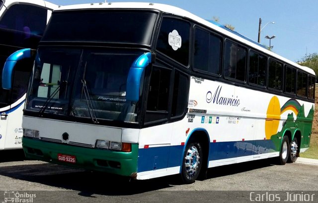 Maurício Turismo 1500 na cidade de Trindade, Goiás, Brasil, por Carlos Júnior. Número da foto: #5411159.