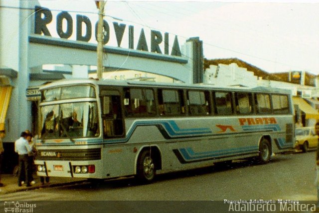 Expresso de Prata  na cidade de Garça, São Paulo, Brasil, por Adalberto Mattera. Número da foto: #5410092.