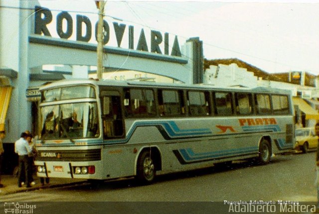 Expresso de Prata  na cidade de Garça, São Paulo, Brasil, por Adalberto Mattera. ID da foto: 5410092.