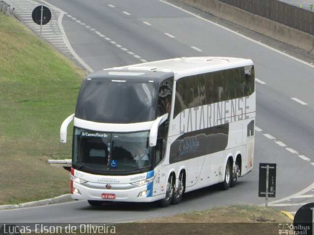 Auto Viação Catarinense 3717 na cidade de Aparecida, São Paulo, Brasil, por Lucas Elson de Oliveira. Número da foto: #5415901.