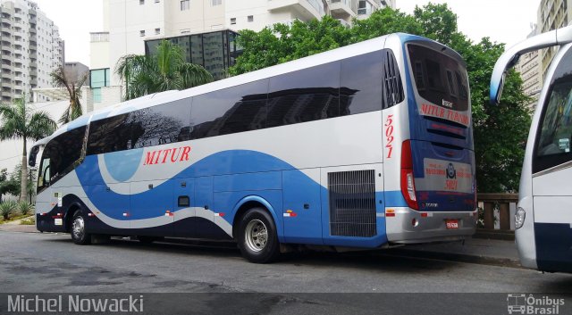Mitur Turismo e Transportadora Turística 5021 na cidade de São Paulo, São Paulo, Brasil, por Michel Nowacki. Número da foto: #5419133.