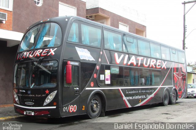 Viaturex 60 na cidade de Tramandaí, Rio Grande do Sul, Brasil, por Daniel Espindola Dorneles. Número da foto: #5418106.
