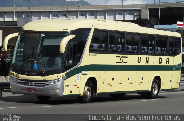 Empresa Unida Mansur e Filhos 2219 na cidade de Rio de Janeiro, Rio de Janeiro, Brasil, por Lucas Lima. Número da foto: #5421132.