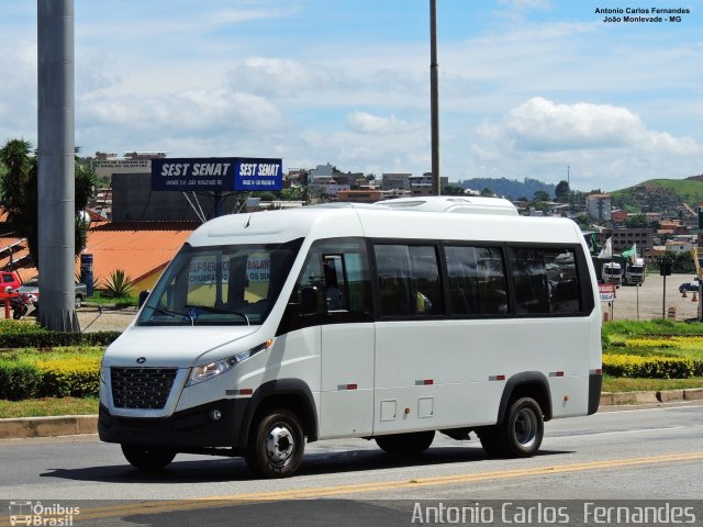 Volare Veículos Leves Comerciais 03 na cidade de João Monlevade, Minas Gerais, Brasil, por Antonio Carlos Fernandes. Número da foto: #5424068.