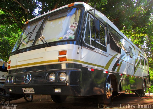 Motorhomes 1780 na cidade de Barra do Garças, Mato Grosso, Brasil, por Carlos Júnior. Número da foto: #5426907.
