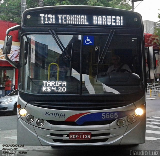 BBTT - Benfica Barueri Transporte e Turismo 5665 na cidade de Barueri, São Paulo, Brasil, por Claudio Luiz. ID da foto: 5391691.