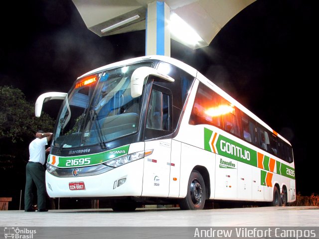 Empresa Gontijo de Transportes 21695 na cidade de Montes Claros, Minas Gerais, Brasil, por Andrew Campos. Número da foto: #5434606.