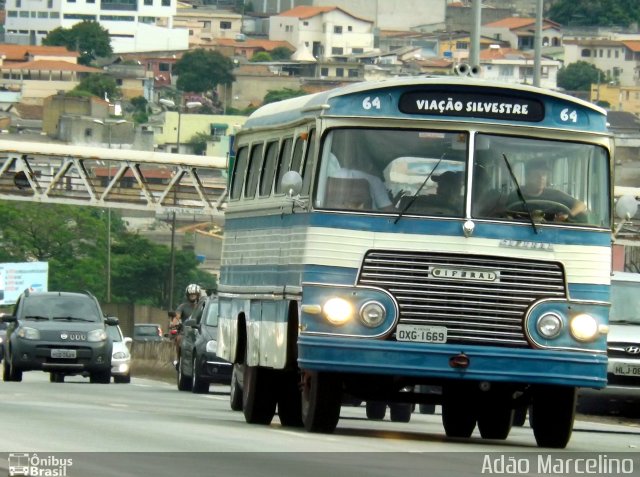 Ônibus Particulares 64 na cidade de Belo Horizonte, Minas Gerais, Brasil, por Adão Raimundo Marcelino. ID da foto: 5436778.